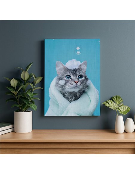 Cuadro gato baño y espuma tierno 50x35cm lienzografía canvas