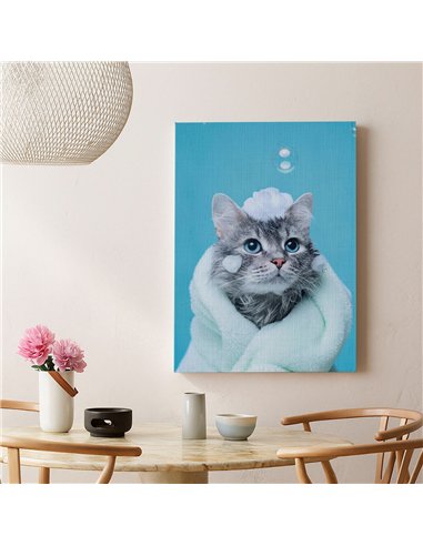 Cuadro gato baño y espuma tierno 50x35cm lienzografía canvas