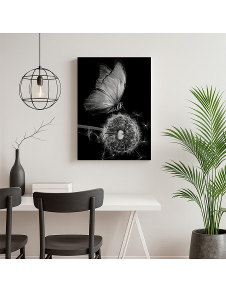 Mariposa Nocturna – Cuadro Decorativo en Lienzo Canvas